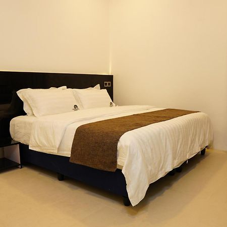 Moonshell Residence Maalhos  Bagian luar foto