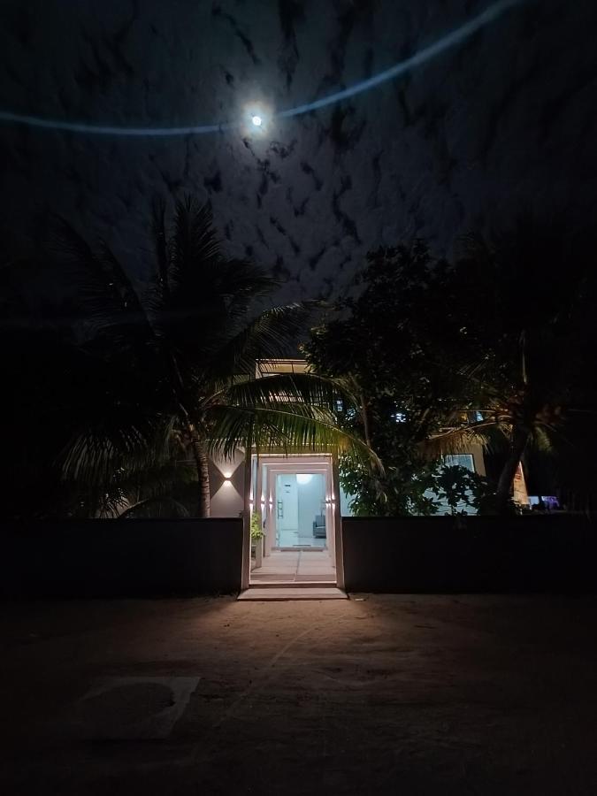 Moonshell Residence Maalhos  Bagian luar foto